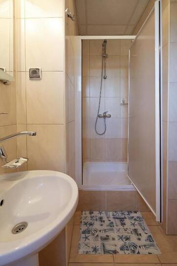Фото номера Одноместный номер Отель Hotel Włókniarz г. Пабьянице 8