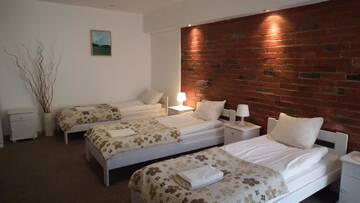 Фото Отель RJ Hotel г. Пабьянице 4