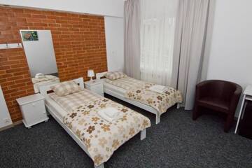 Фото номера Двухместный номер с 1 кроватью или 2 отдельными кроватями Отель RJ Hotel г. Пабьянице 9