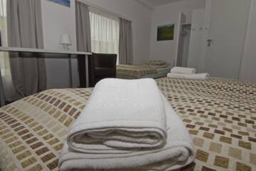 Фото номера Трехместный номер Отель RJ Hotel г. Пабьянице 4
